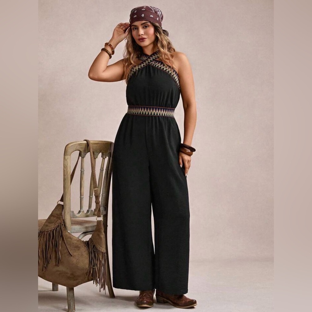 Black Leaf Halter With Multicolor Zigzag Crisscro… - image 5